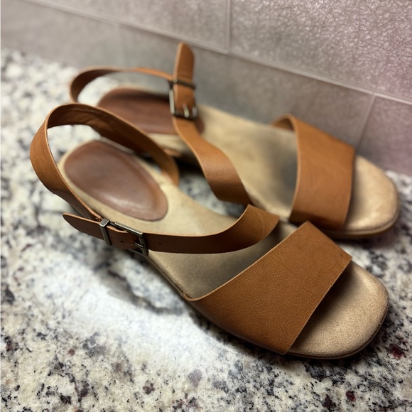 easy street Shoes - Easy Street Women's Tigris Heeled Sandal 👡 Size 9 | Tan Color